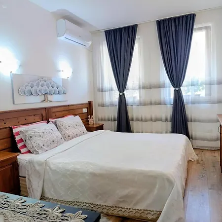 Diamond Heights Banszko